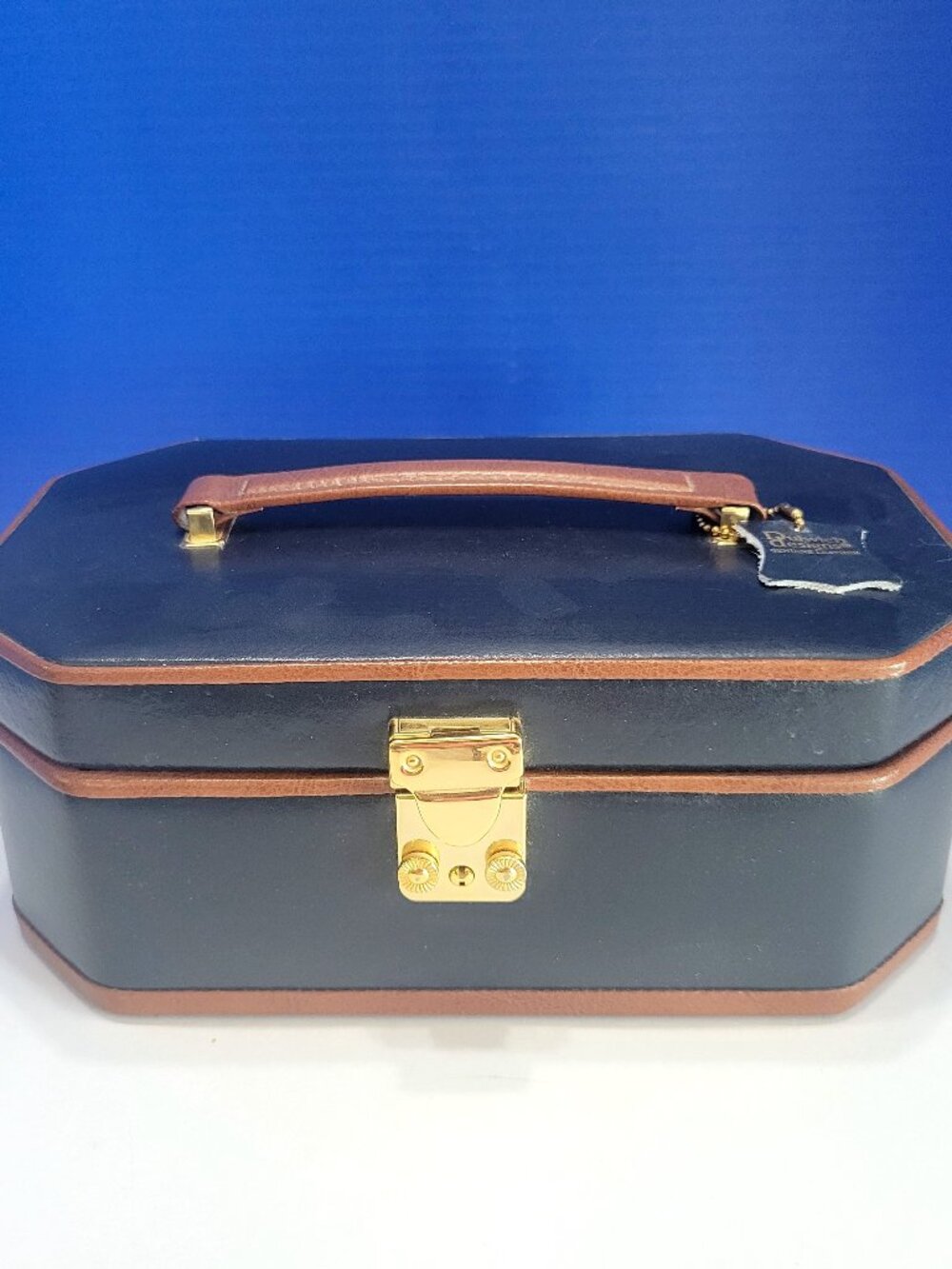 Vintage Dulwich Designs Genuine Leather Blue Jewelry Case